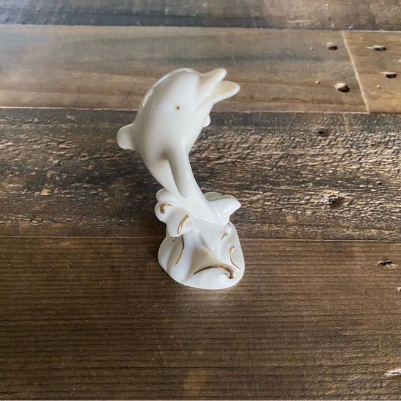 Lenox Collections. Ivory and 24 karat gold animal trio. Elephant, Dolphin, Swan. - Picture 3 of 5